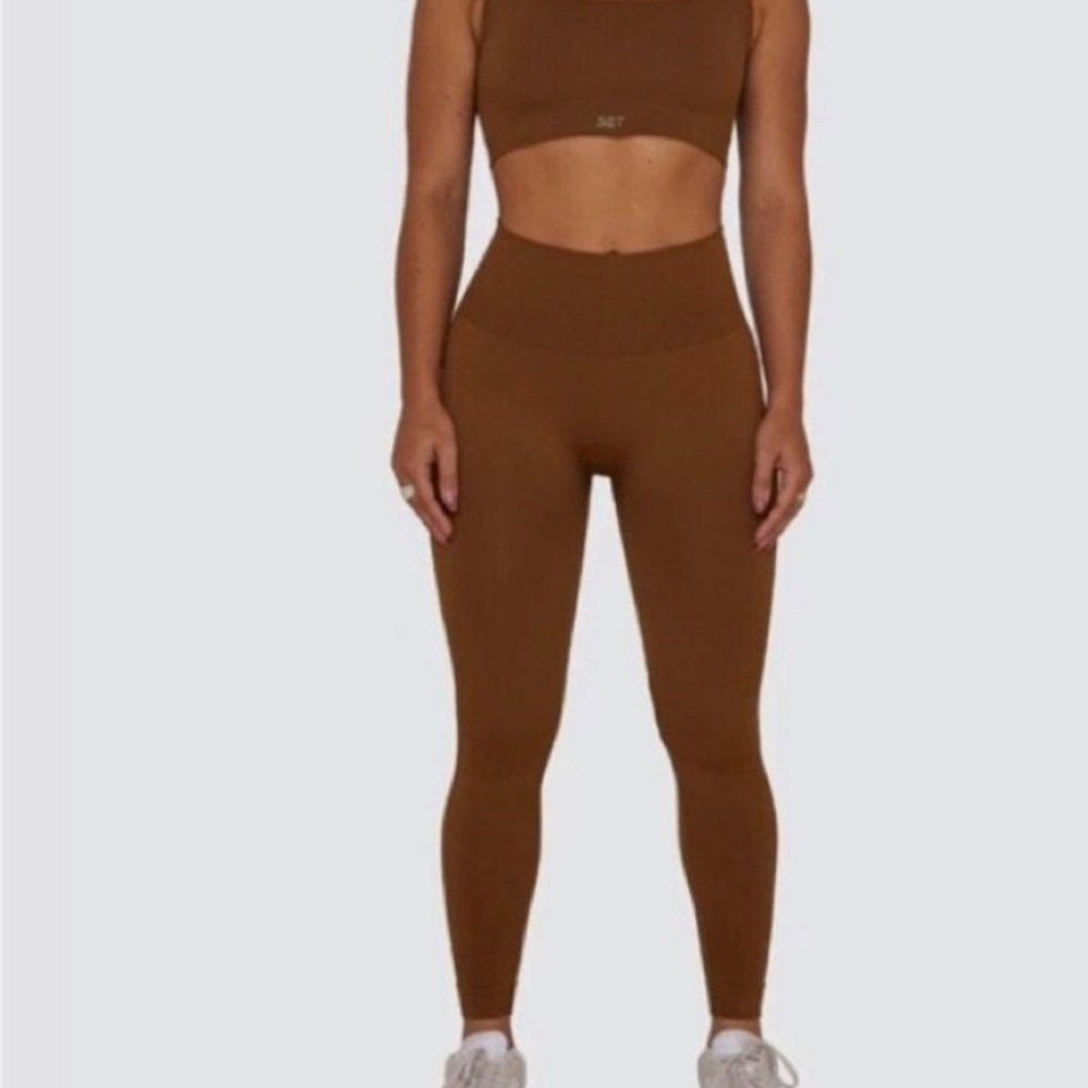 Set Active Sculptflex Leggings in Havana (color no longer sold)